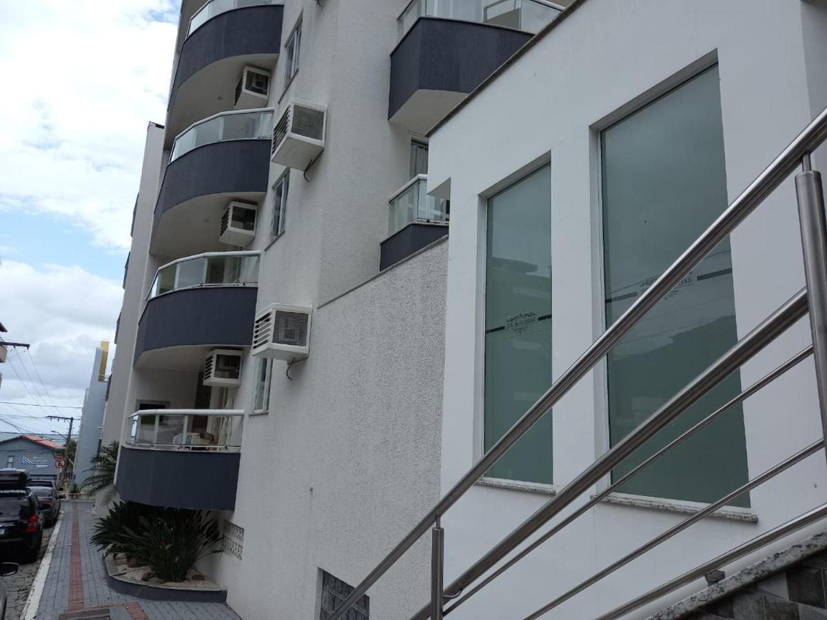 Edificio Raio De Luz Apartment Bombinhas